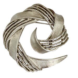 Vintage Crown Trifari Swirl Cable Circle Pin Brooch Silver Tone MCM Textured